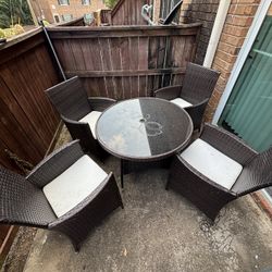 Patio Furniture 
