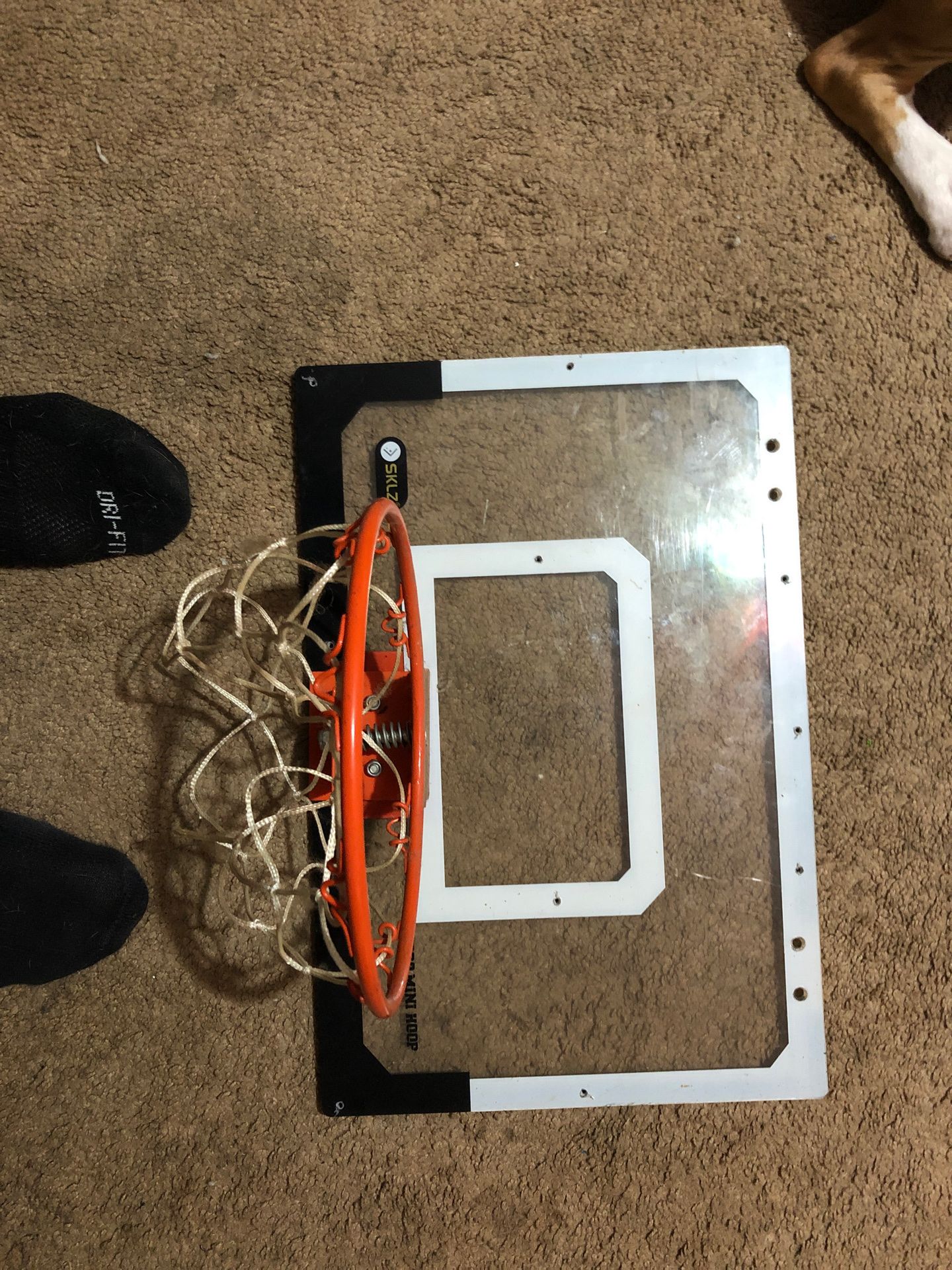 Sklz mini basketball hoop