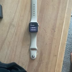 Apple Watch SE 2nd Gen (SM Band )