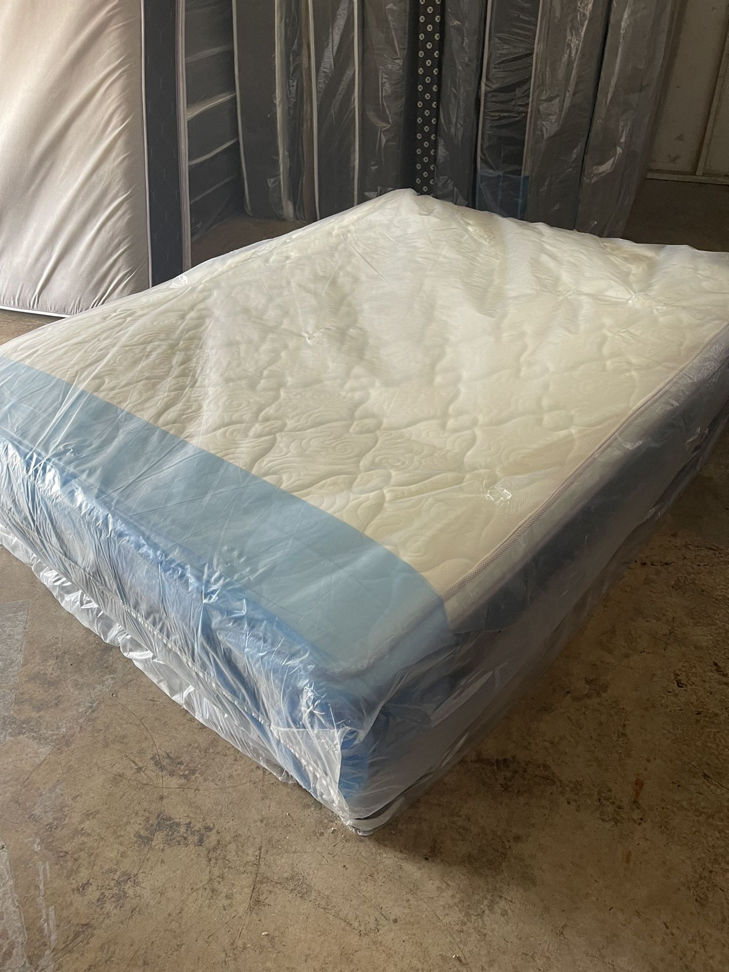 New Queen Pillowtop Mattress And Box Spring Set