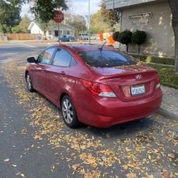 2012 Hyundai Accent