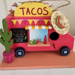 Taco Truck Birdhouse Decor