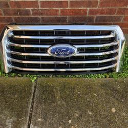 2015-2017 Ford 150 Front Grill And Radiator Shutter Assembly 