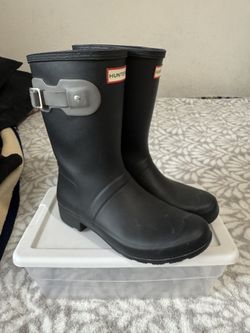 HUNTER Rain Boots