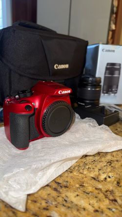 Canon T6 With 2 Lenses