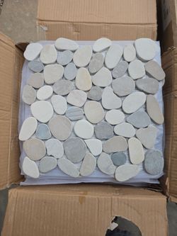 Natural Pebble Stone Mosaic Tile
