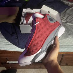 jordan 13 red flint size 10.5