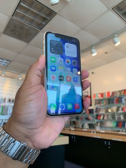 iPhone 11 – Unlocked – Great Condition