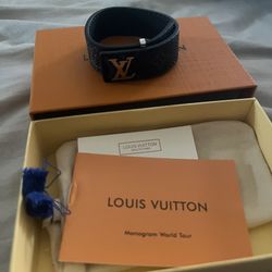 Louis Vuitton Leather Slim Bracelet 