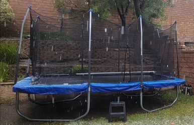 Trampoline