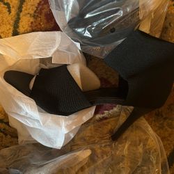 Second Same Pair Of A Listing