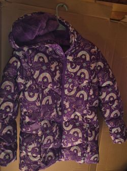Like New girls coat size  18