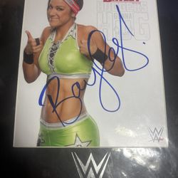 WWE BAYLEY AUTOGRAPH