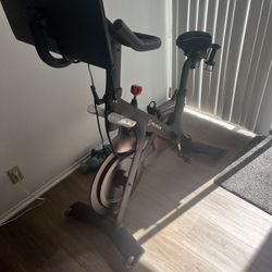 Newer Peloton Exercise Bike 