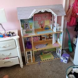 Doll House