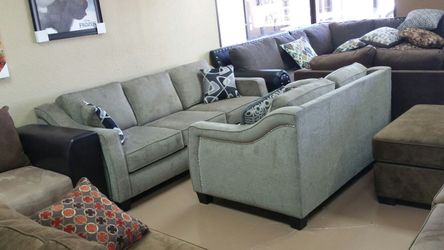 American built Sofa & Loveseat (Choose your color and fabric no charge)