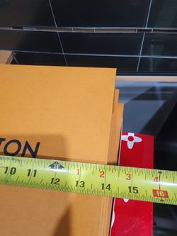 100% authentic Louis Vuitton Box only