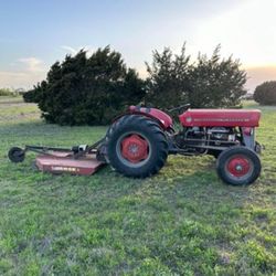 Massey Ferguson 135