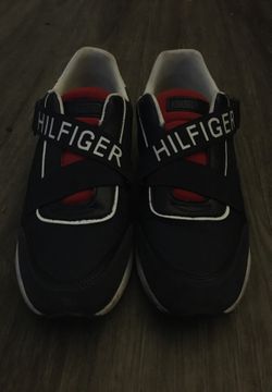 Tommy Hilfiger shoes size 8