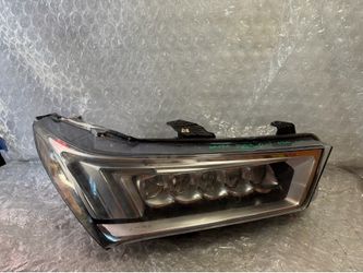 2017 2018 2019 2020 Acura MDX Right Passenger Side Headlight OEM