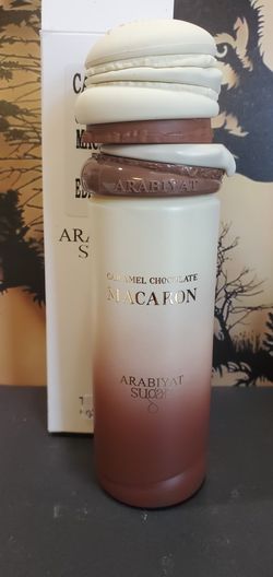Caramel Chocolate Macaroon