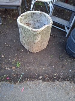 Concrete Tree Stump Garden Planter