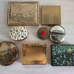 LOT OF 8 VINTAGE COSMETIC ITEMS. Toiletry perfume, compacts, cases BLISS, BRAJAN, VOLUPTE, COTY