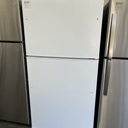 $699 GE 21.1 Cu Ft Top Freezer Refrigerator ENERGY STAR Garage Ready