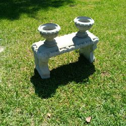 Beautiful Decorative Reinforced Concrete Benches Flower Pots And Angel Face Planters