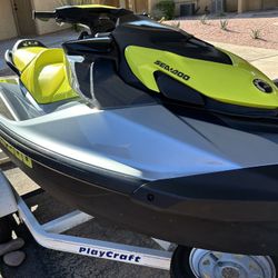Single Sea-doo jet ski