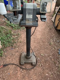 Grinder with stand works like it should