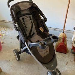 Graco Stroller Lightly Used Black And Gray Nice Condition 