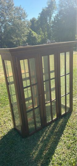 Sell this cabinet in Greer sc