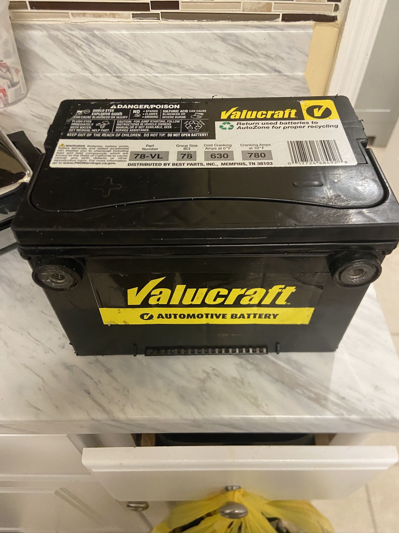 Side post terminal battery