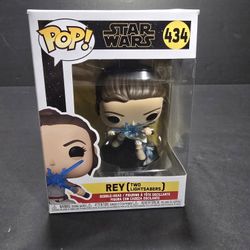 New Funko Pop Star Wars Rey (Two Lightsabers) Bobble-Head Figure #434 *NIB*