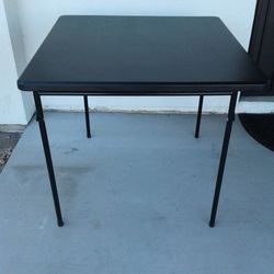 Folding Table 