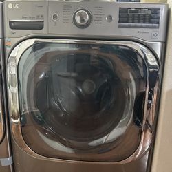 LG  Washer And Dryer