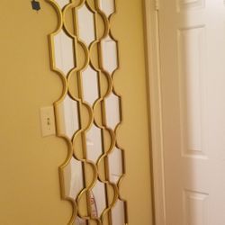 Decorative Gold Wall Mirrors/Gold Accent Mirrors
