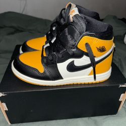 Toddler Jordan 1 Retro High OG (10c)