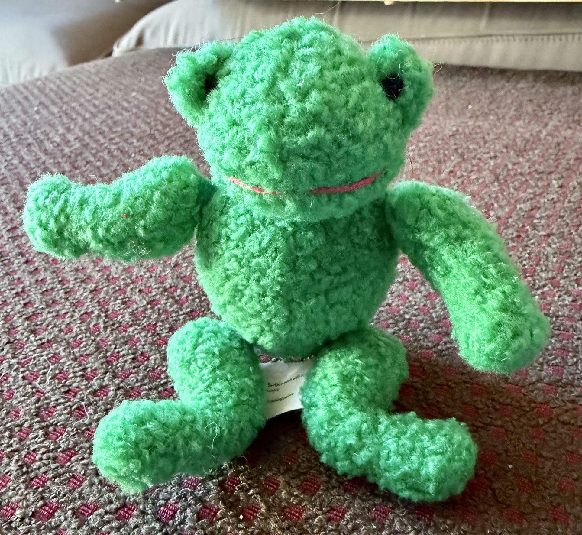 VINTAGE and Preloved North American Bear Company Wobblies Frog  1997 