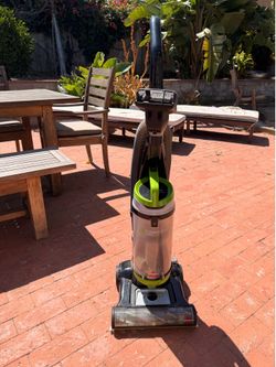Bissell clean view swivel pet vacuum