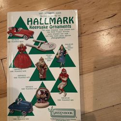LOTS OF HALLMARK ORDAMENT BOOKS