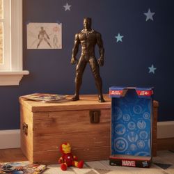 New Hasbro Marvel Black Panther 9" Action Figure Unopened Package