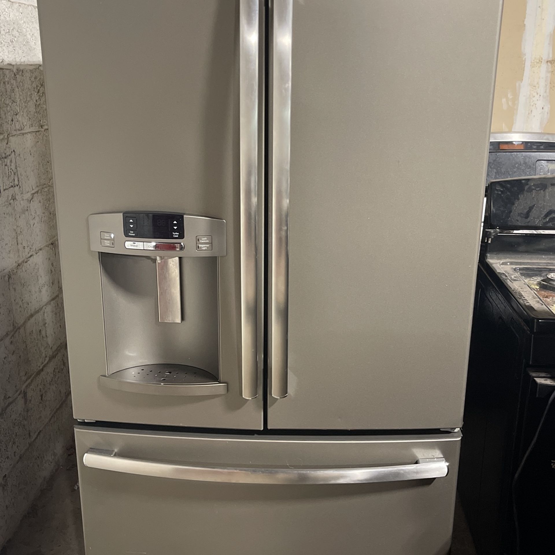 General Electric Refrigerator