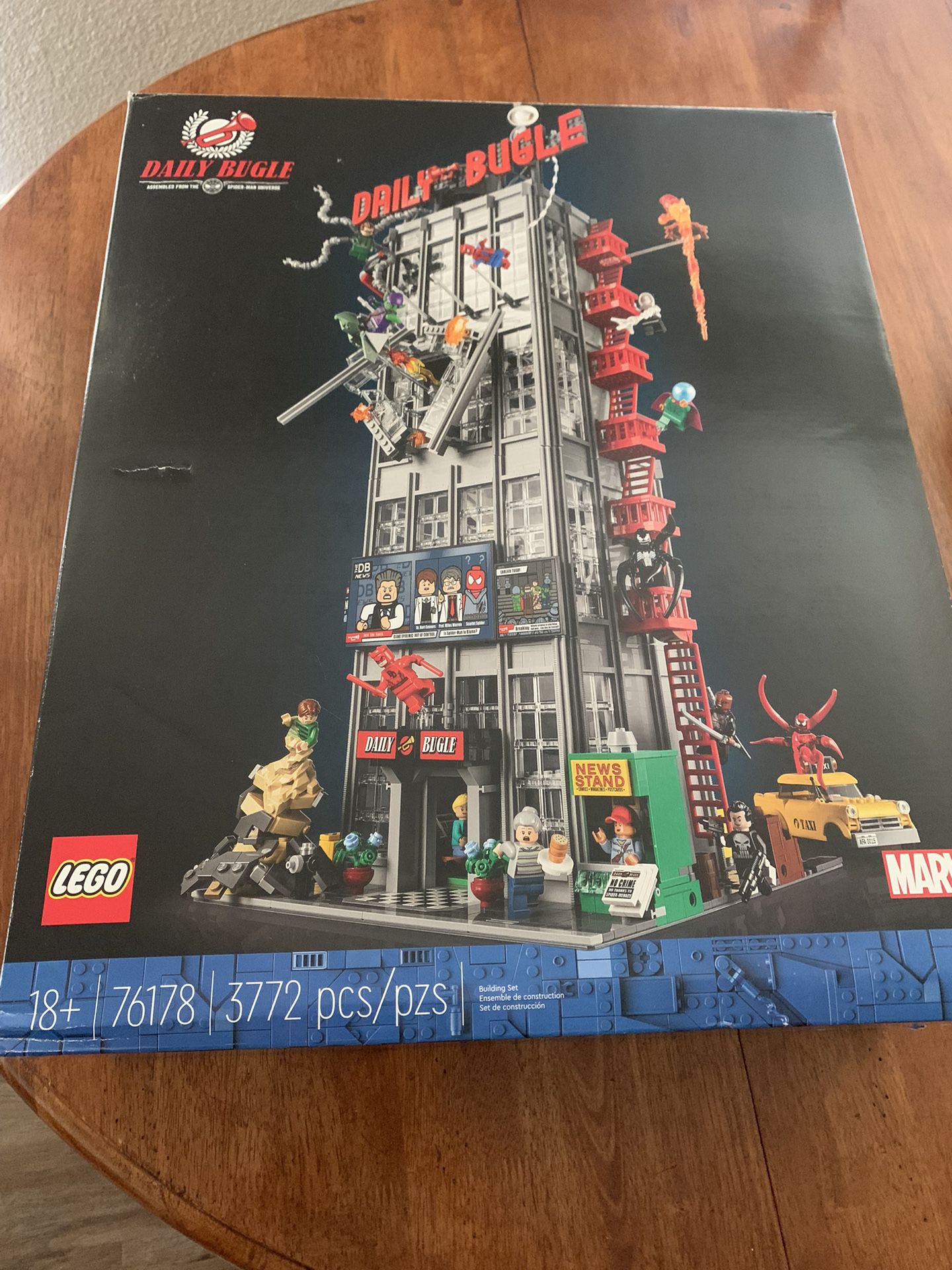 Lego Daily Bugle Set #76178