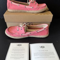 New Women’s UGG Chivon Loafers 