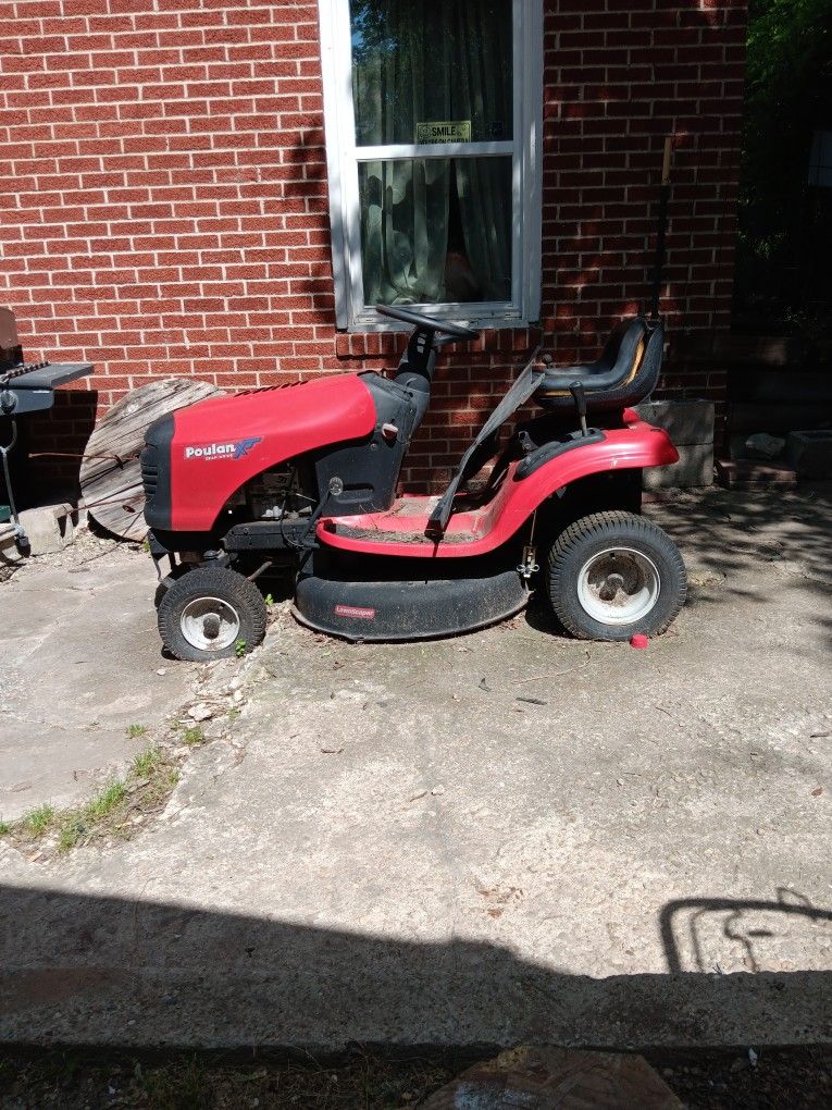 Poulan Xt Riding Lawnmower for Sale in Killeen, TX OfferUp