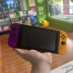 Nintendo Switch Console Used 