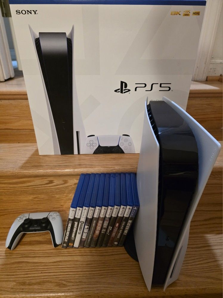 *Like New* Sony PS5 PlayStation Disc Version Console With Games TLOU Resident Evil Spider Man