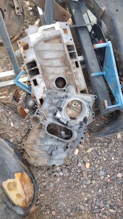 Chevy 5.7 Vortec upper and lower intake manifold